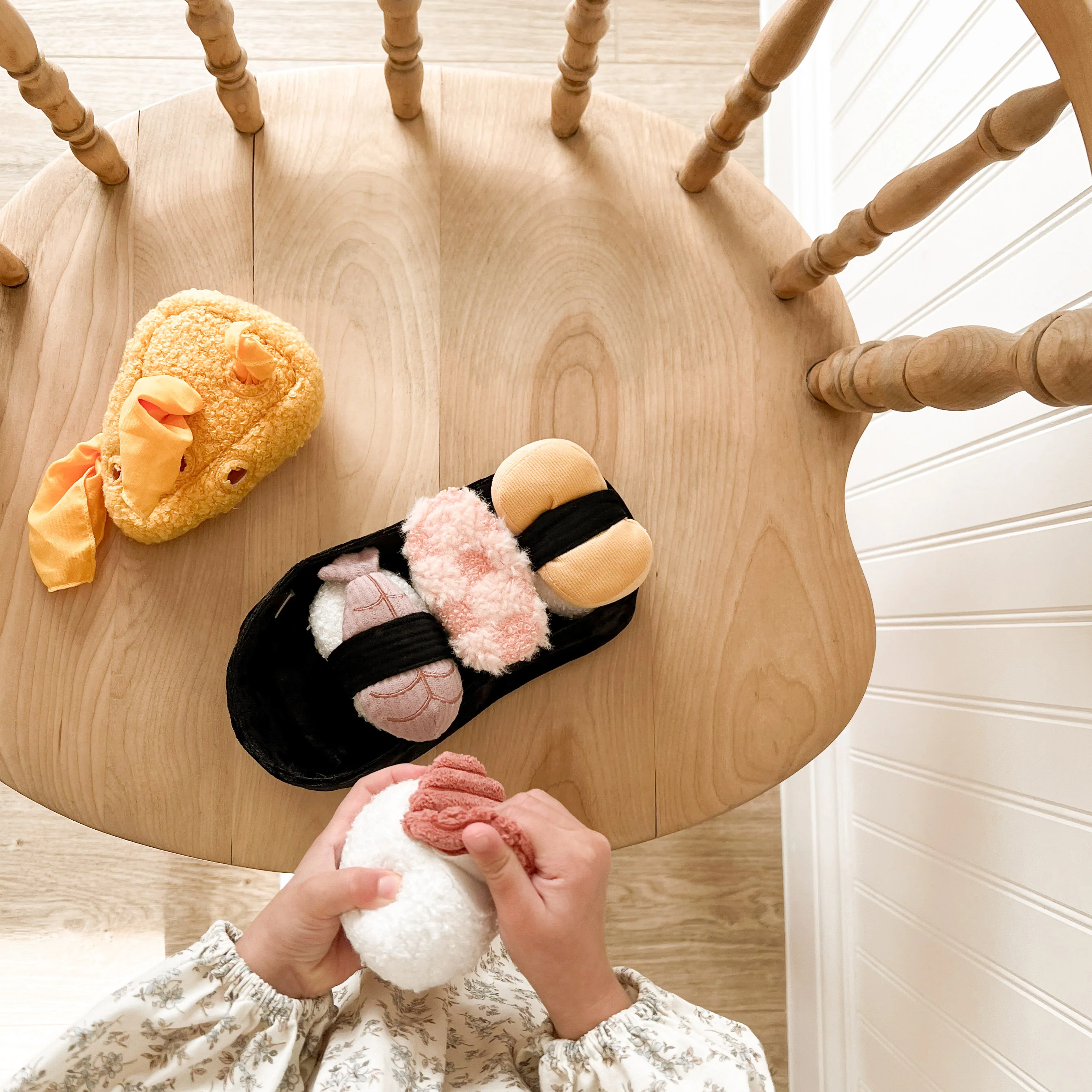 BUSY CHEESE - Image 6