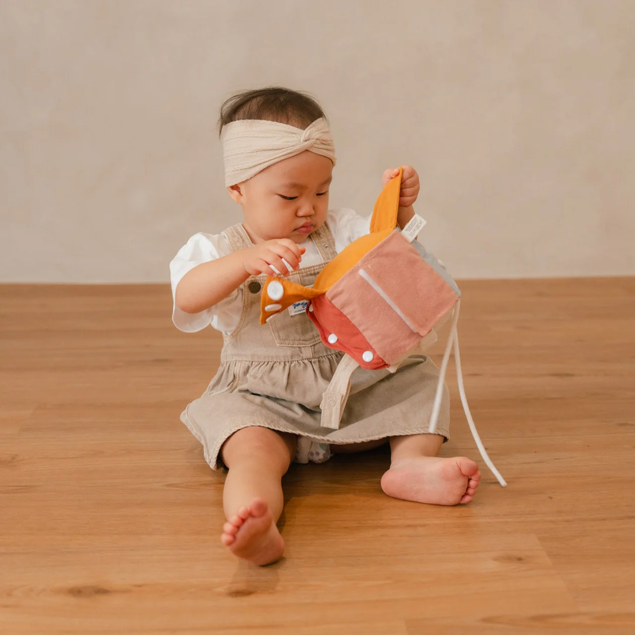 BUSY CUBE - Image 16