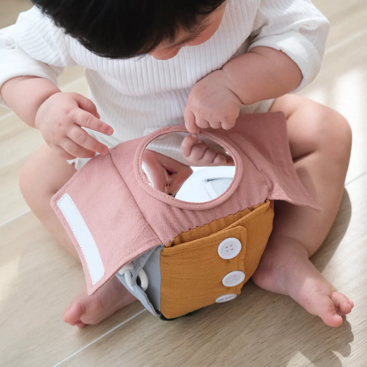 BUSY CUBE - Image 9