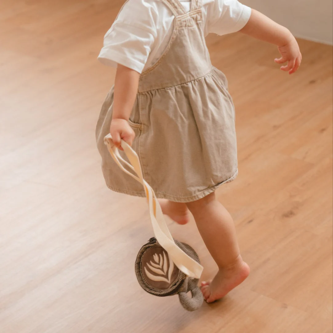 CAFE HOPPER sling bag - Image 14