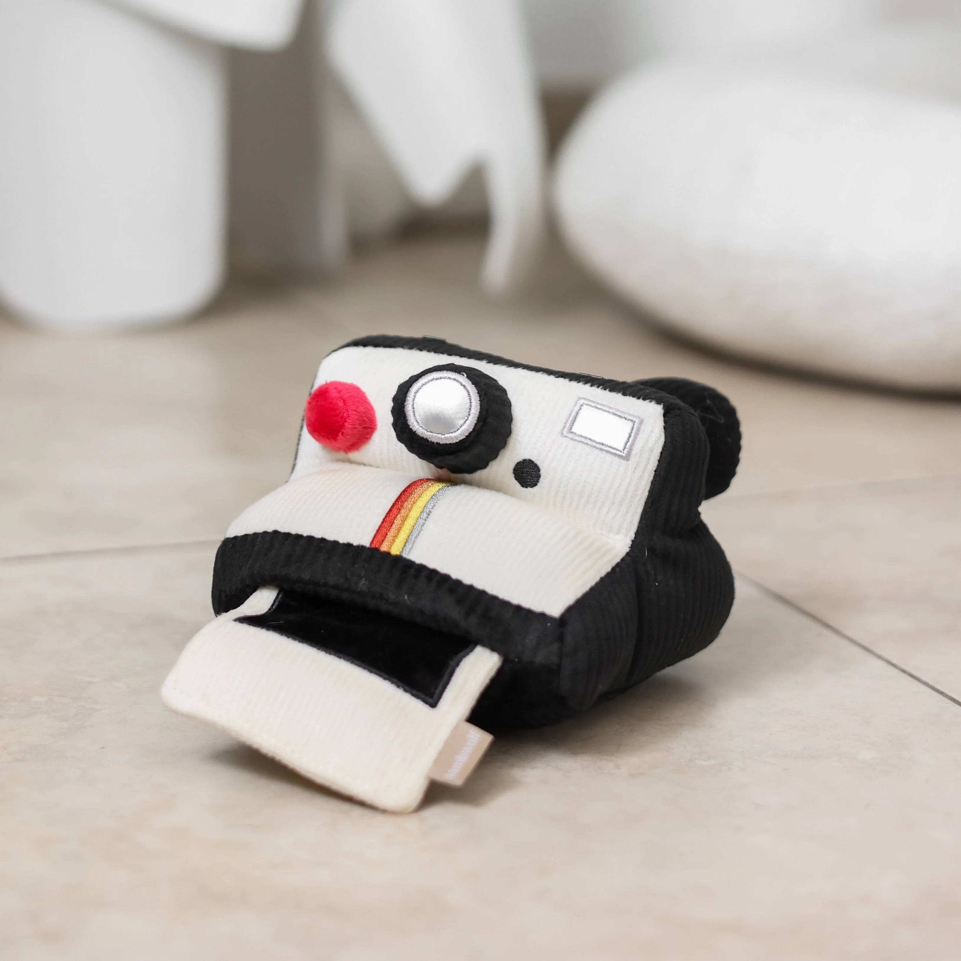 INSTANT CAMERA - Image 2