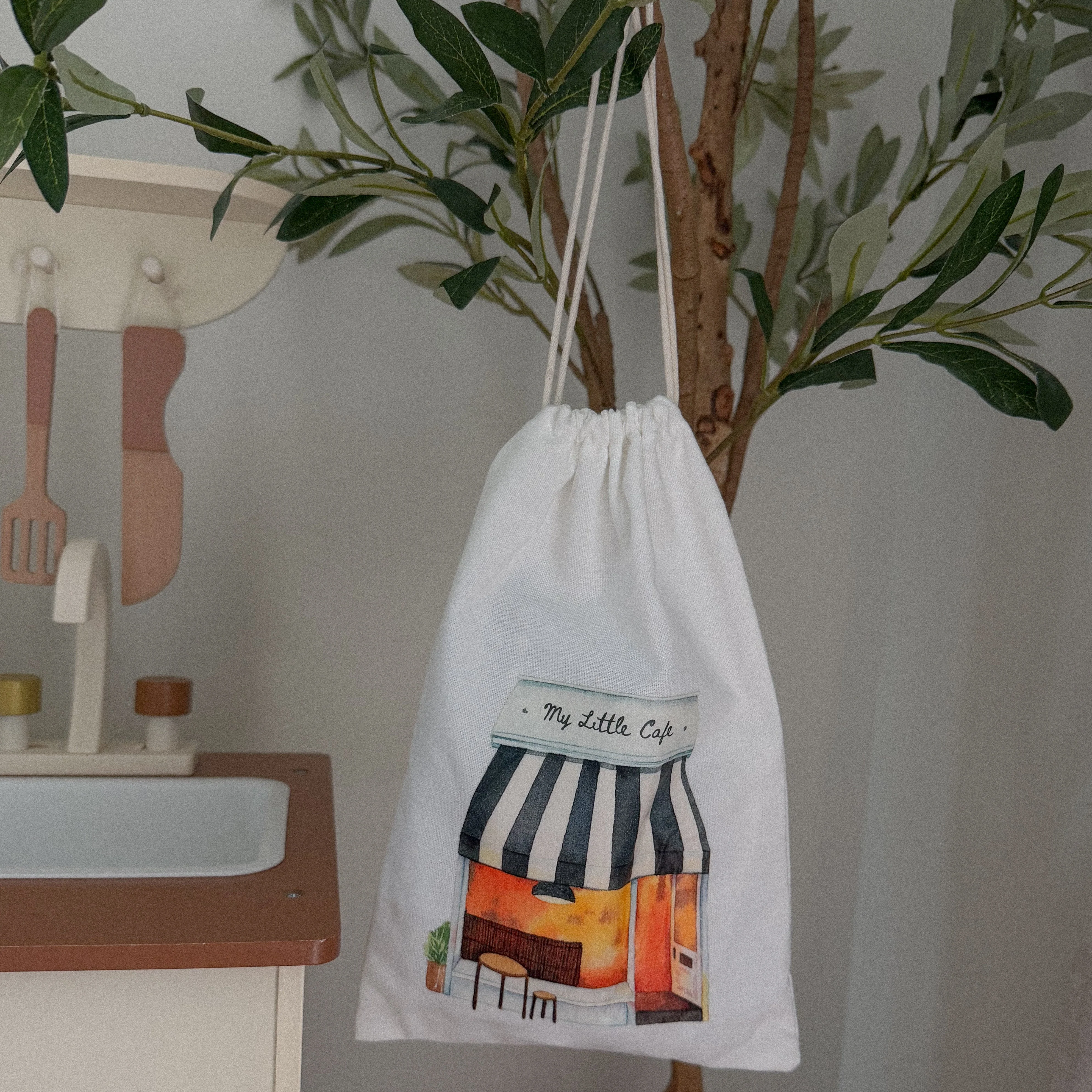 MY Little Cafe - Image 5