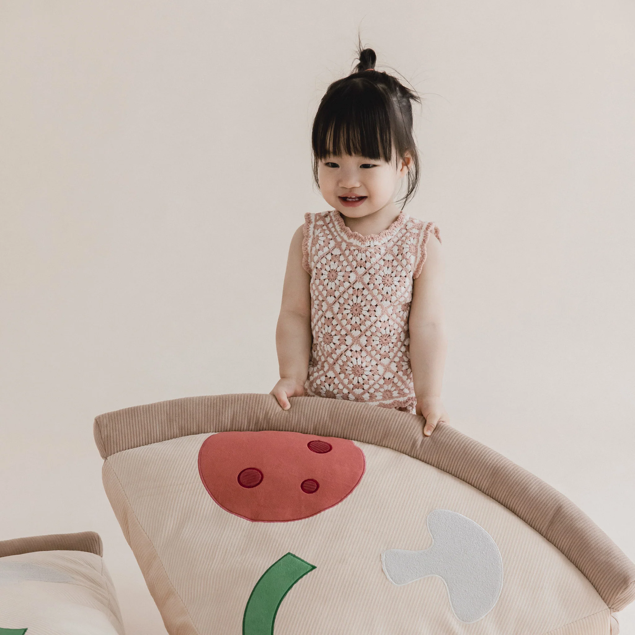 PIZZA FLOOR CUSHIONS - Image 13