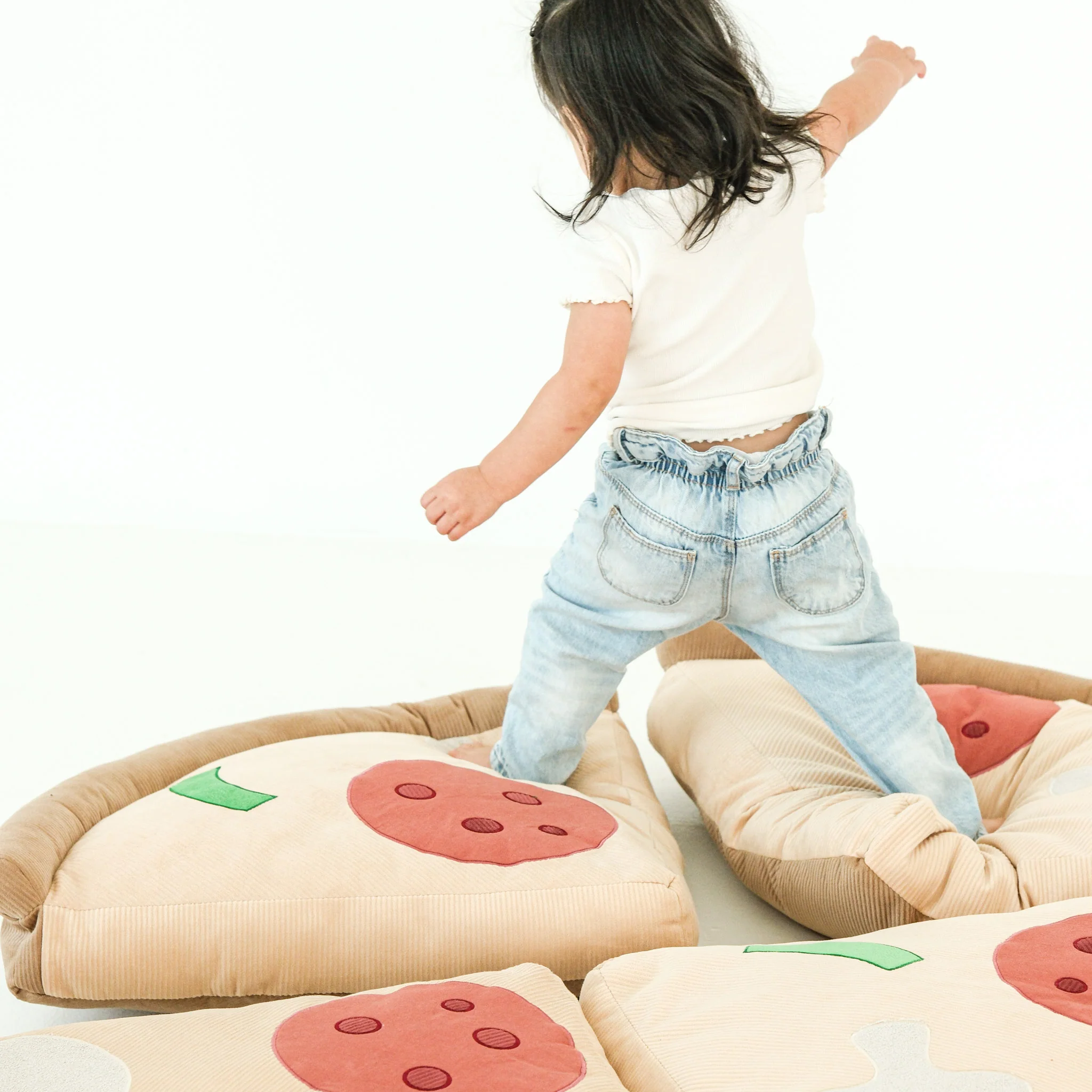 PIZZA FLOOR CUSHIONS - Image 3