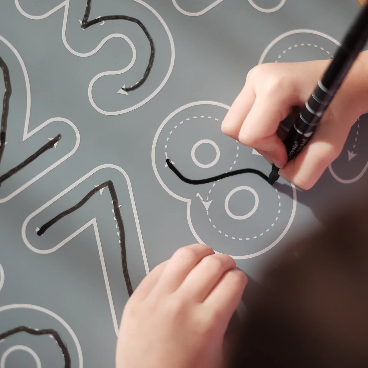 Reusable Numbers Coloring Mat - Image 4