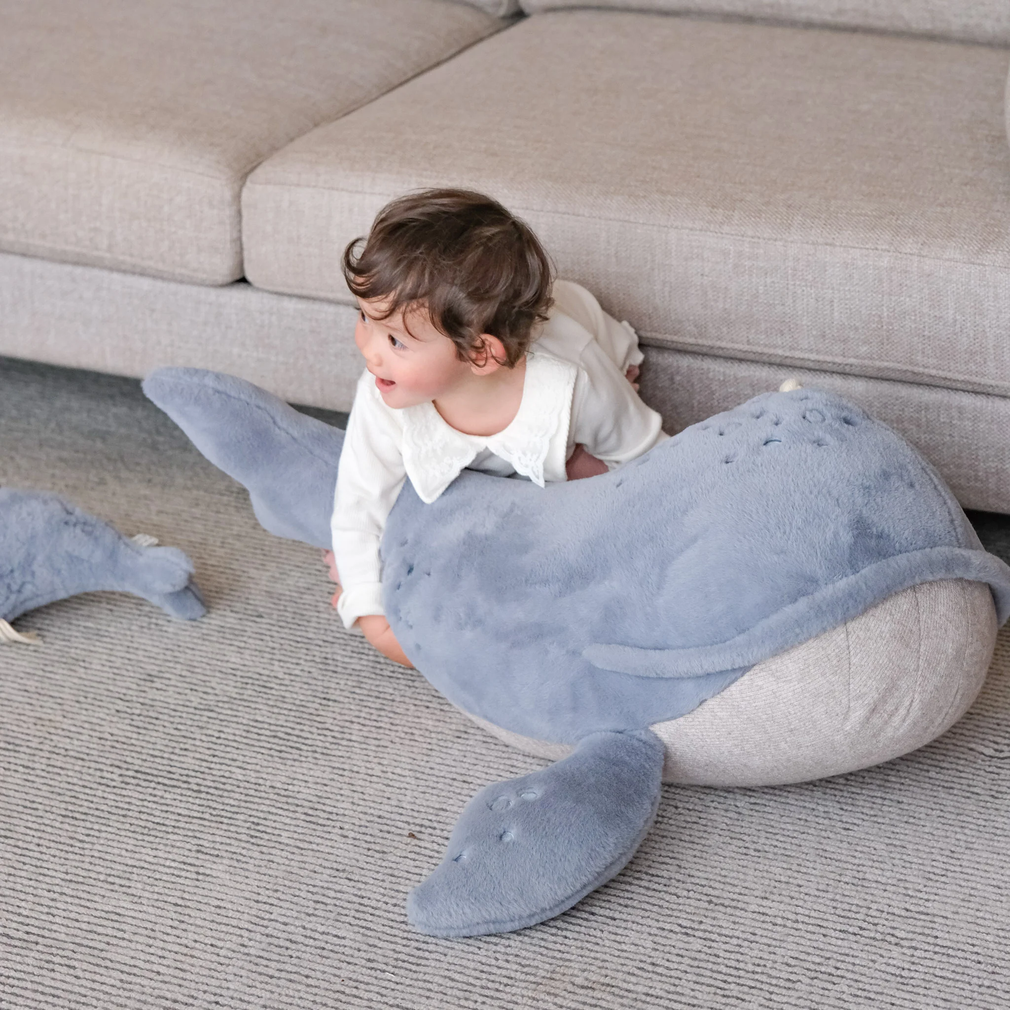 WHALE POUF - Image 12
