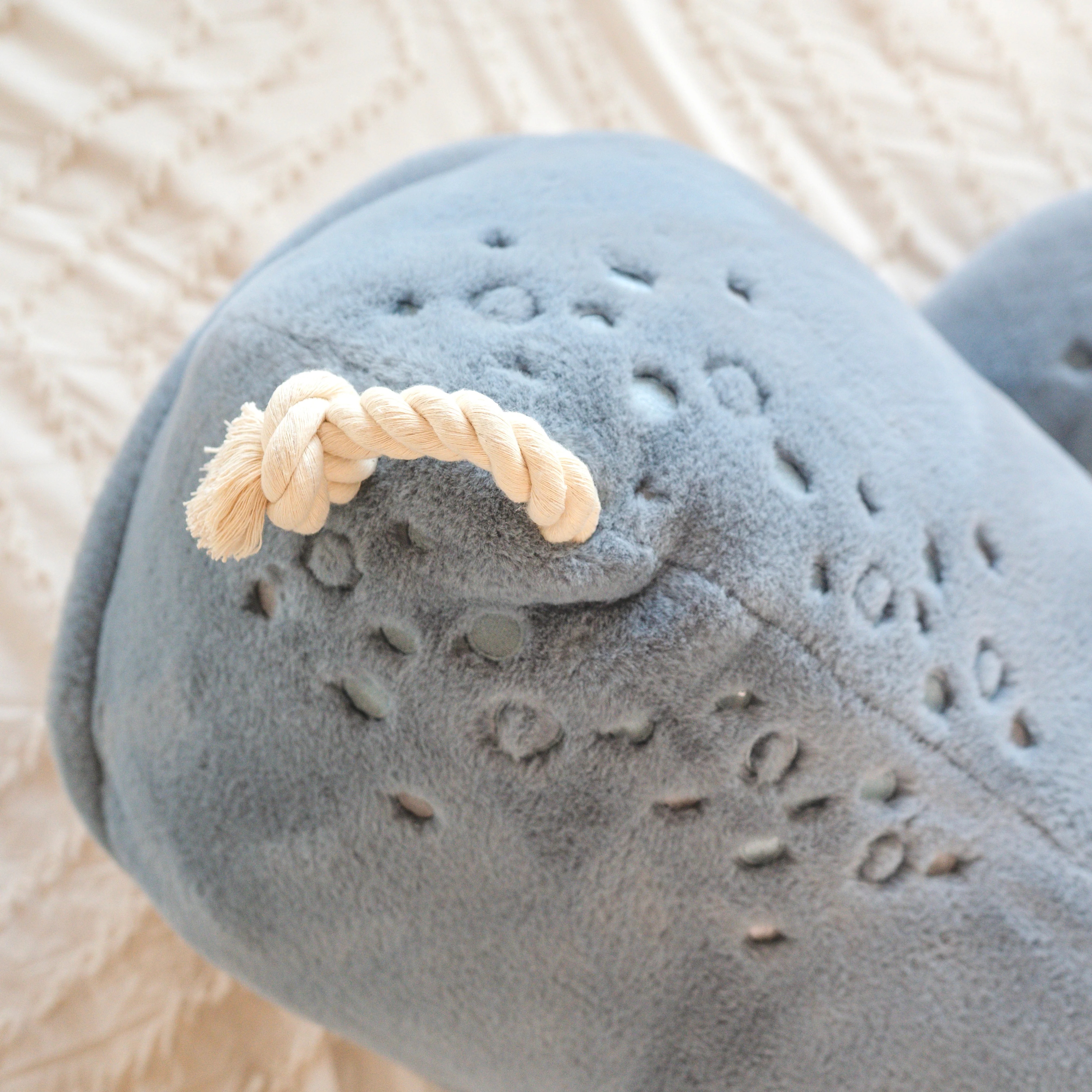 WHALE POUF - Image 6